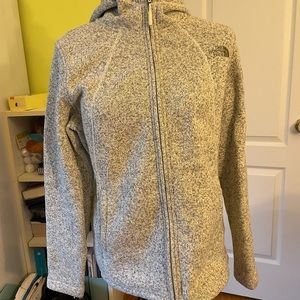 NORTHFACE HOODIE WOMEN SIZE M